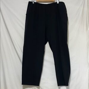 LL Bean 3X Women’s Black Side Pocket Capris